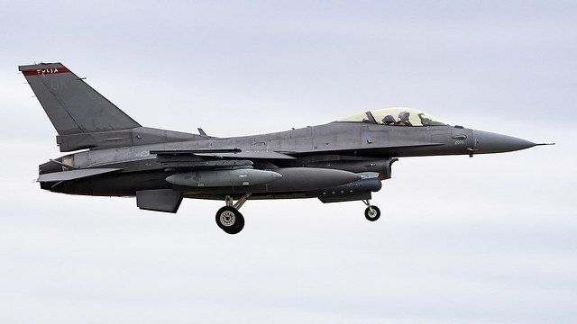 AF89-2070 (USA - Air Force) - General Dynamics F-16C Fighting Falcon