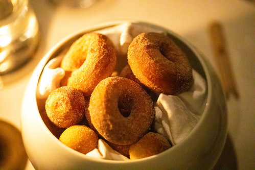 French Laundry 2020 Donuts and Coffee, cappuccino semifreddo, cinamon sugar donuts