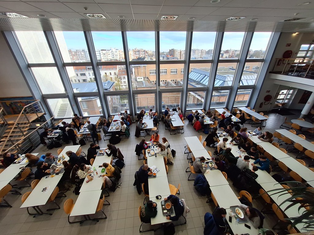 Comedor del restaurante De Brug