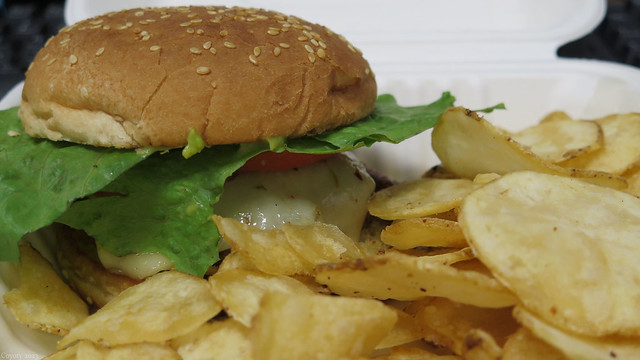 Guacamole Pepperjack  Smashburger with Homemade Chips