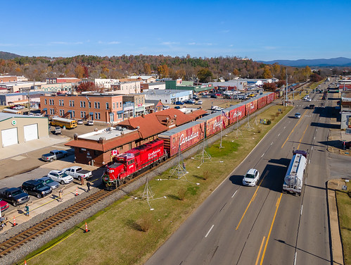 Canadian Pacific CP 2246 (GP20C-ECO) CP Holiday Train  Mena, Arkansas | by terry.redeker