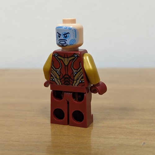Iron Man, Back (LEGO Marvel Advent 2023 Day 1)