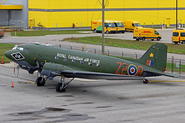 Royal Canadian Air Force (Canadian Warplane Heritage) Douglas CC-129 FZ692 (C-GRSB) YHM 21-10-23