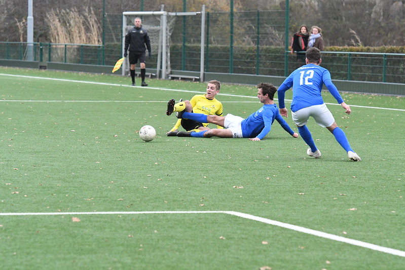 v.v Heeswijk 1 - v.v. Boekel Sport 1 (0-1) 03-12-2023