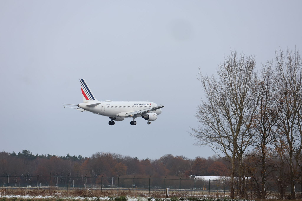 Air France F-GRHP, Enschede (NL)