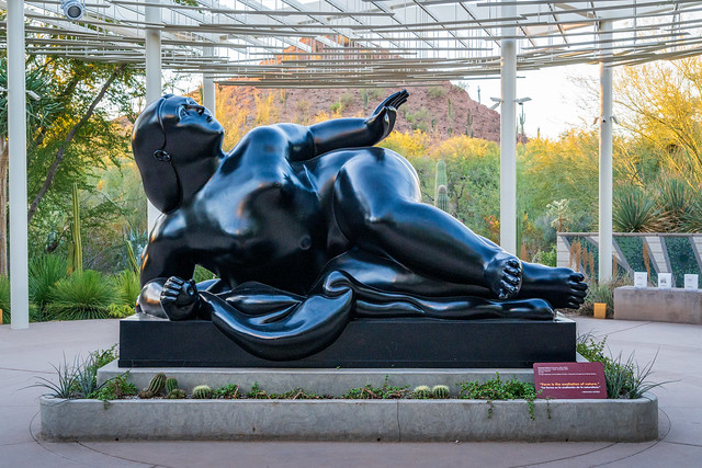 Desert Botanical Garden - Fernando Botero art installation