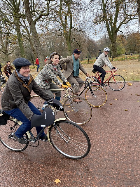 London Blitz Cycle Tour