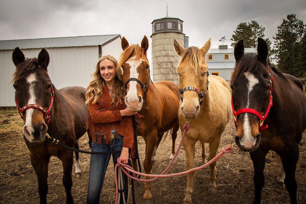Lacey & Her Horses ~ 