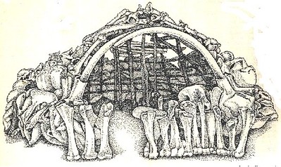 Capanna fabbricata con ossa di Mammut ritrovata a Mežirc (Ucraina).