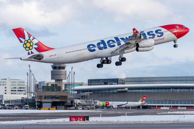 Edelweiss Air Airbus A340-300; HB-JMD@ZRH;05.12.2023