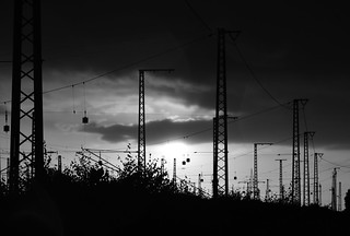 Sonnenuntergang an der Bahnstrecke (3) / Sunset at the railway line (3)
