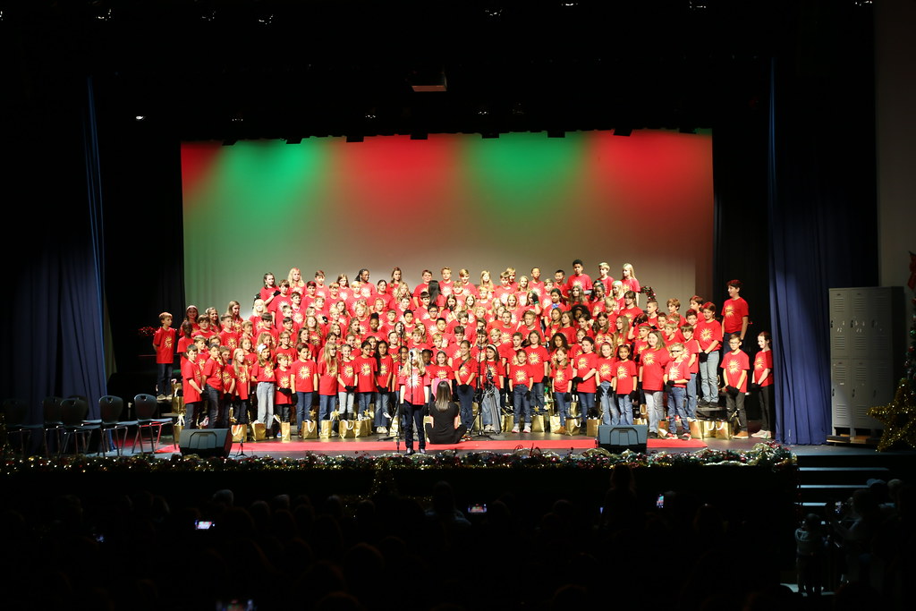 GCS 2023 4th and 5th Grade Christmas Performance