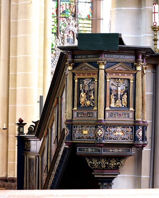 Lemgo, Westfalen, St. Nicolai, pulpit, cuppa
