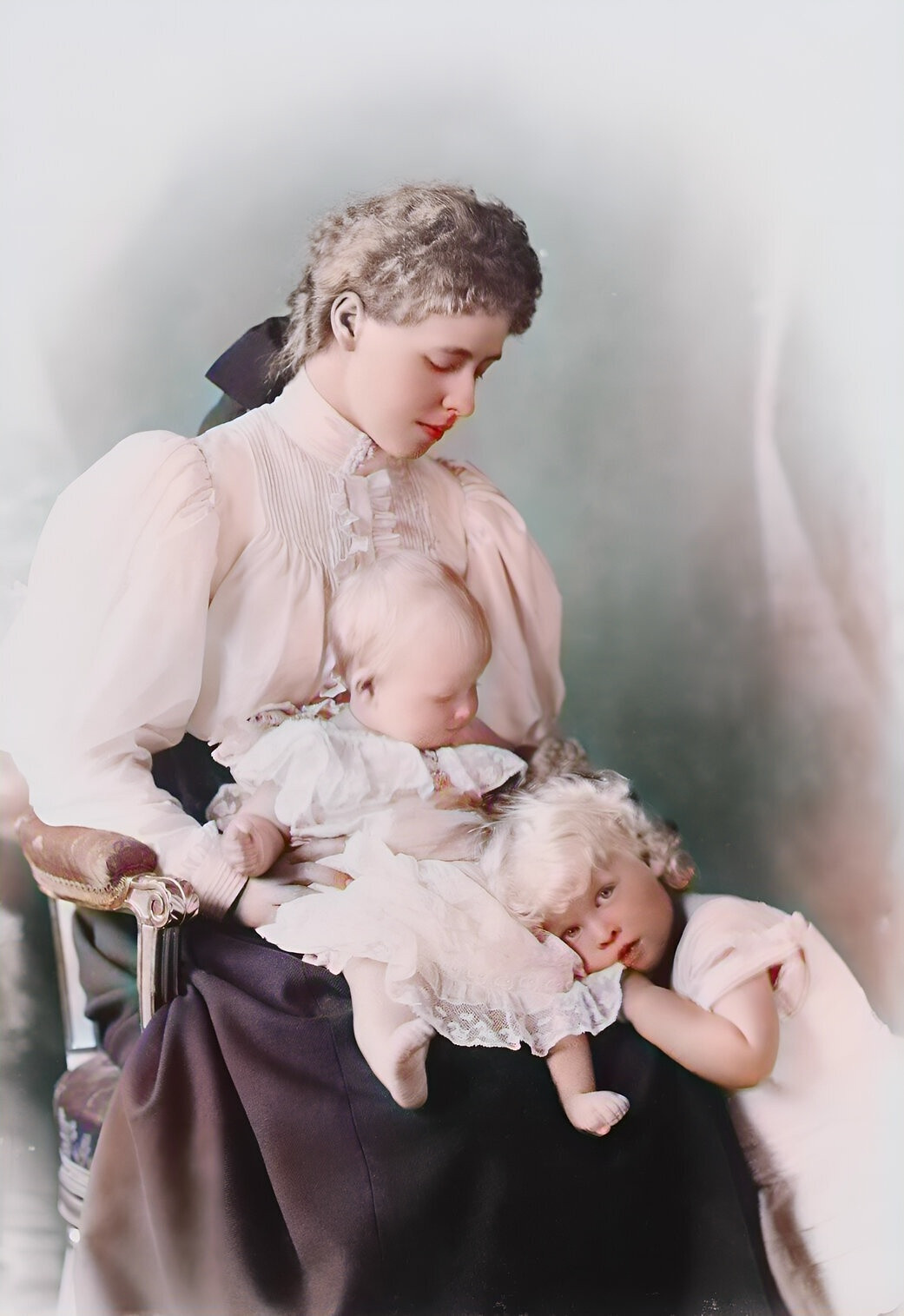 Princess Marie (known as Missy) and her children, Prince Carol and Princess Elizabeth, 1895