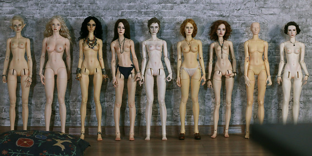 Girl's body comparison 65-62