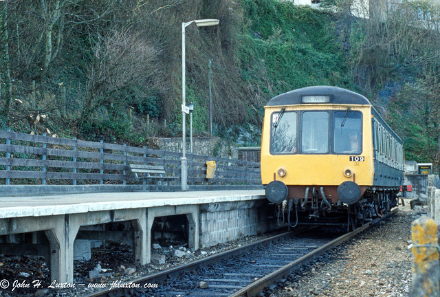 GWD355 W55029 at St Ives Station