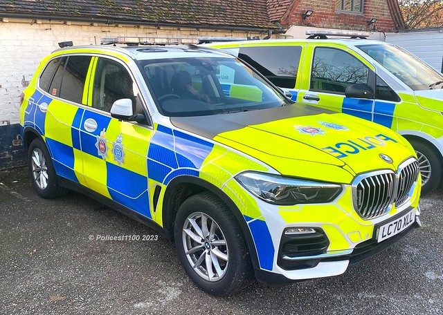 Sussex Police BMW X5 LC70 XLL