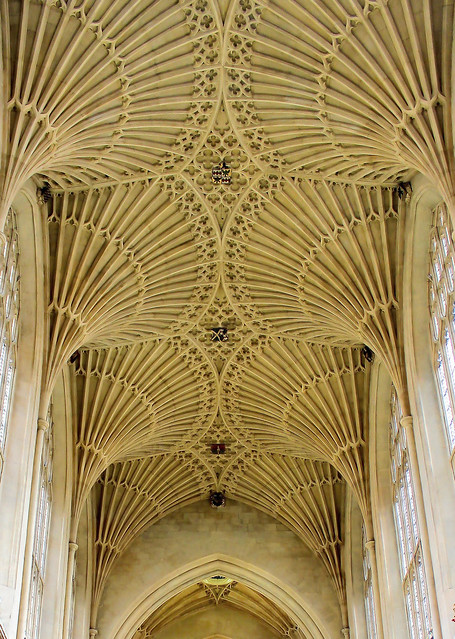 Bath Abbey: design and detail