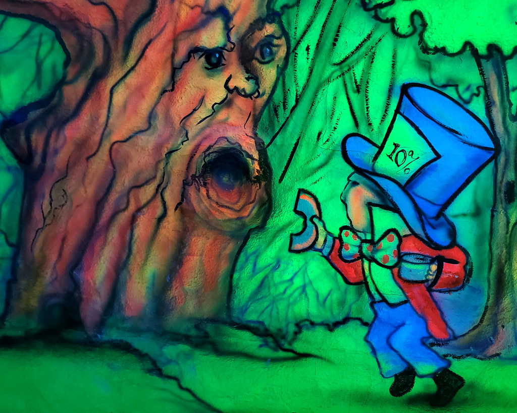 The Mad Hatter at Storybook Land 08-12-23