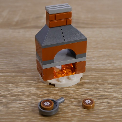 Dog Biscuit Oven (LEGO Friends Advent 2023 Day 15)