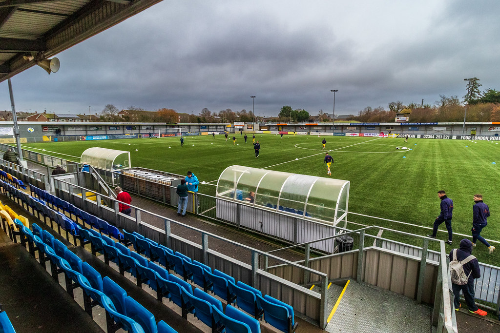 Havant & Waterlooville FC v Taunton Town FC | Flickr