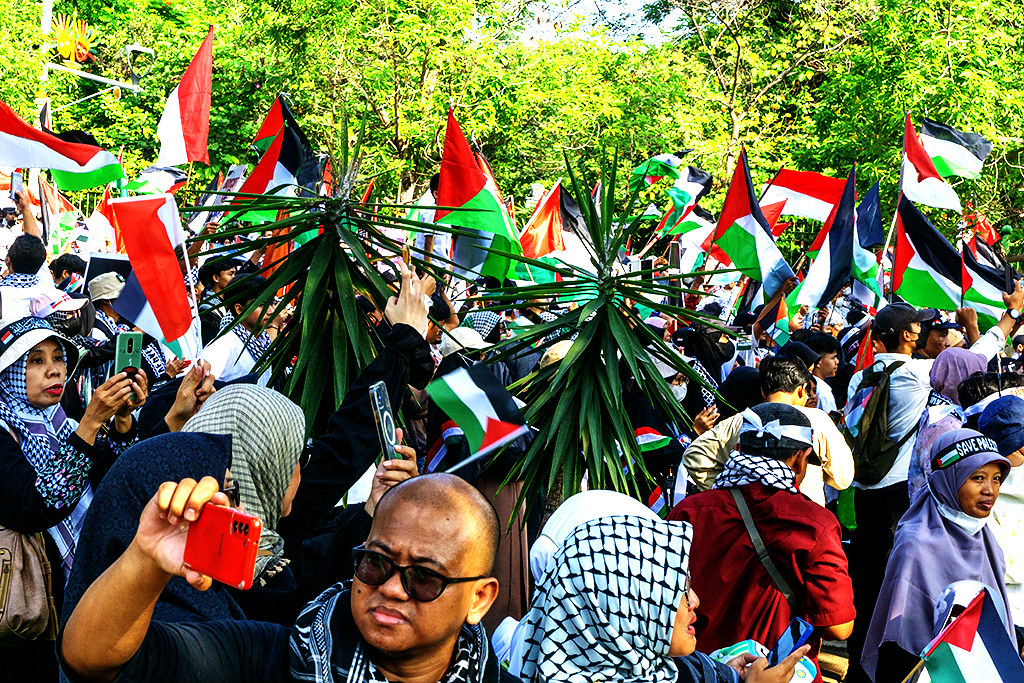 Stop Gaza genocide demonstration on 12-17-23--Jakarta 3 copy