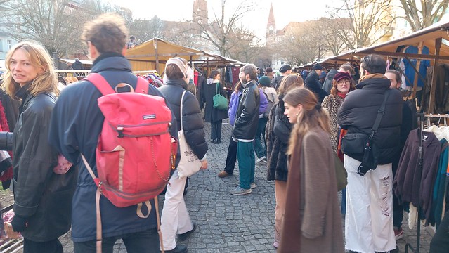 Weihnachtlicher Flohmarkt auf dem Kranoldplatz
