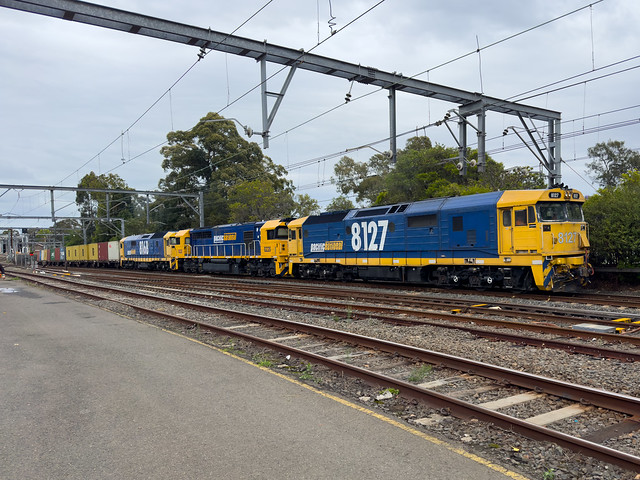 9138 Freight at Mortdale