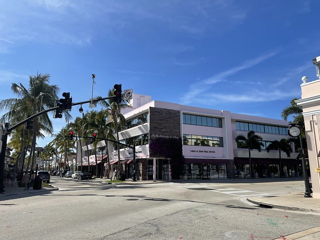 West Palm Beach, Florida Worth Avenue Building