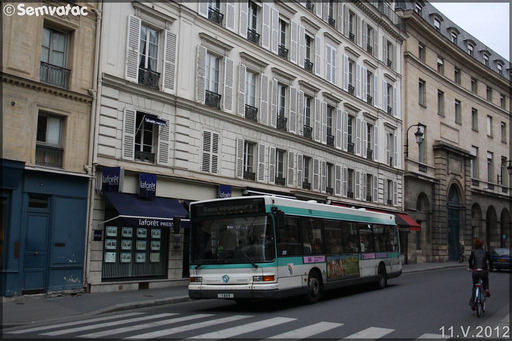 Renault Citybus (Heuliez GX 317) – RATP (Régie Autonome des Transports Parisiens) / STIF (Syndicat des Transports d'Île-de-France) n°1009