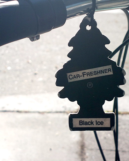 20160331 black-ice-car-freshner