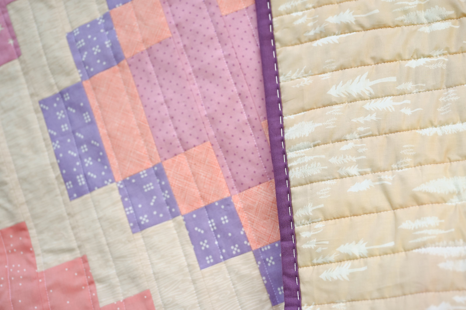 A Stella Quilt for a Baby - Kitchen Table Quilting