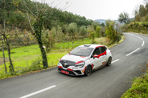 Conhecemos o Clio Rally5 da melhor forma possível: em Co-Drive!