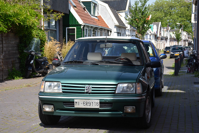 Peugeot 205 Cabriolet Roland Garros (1989-1992)