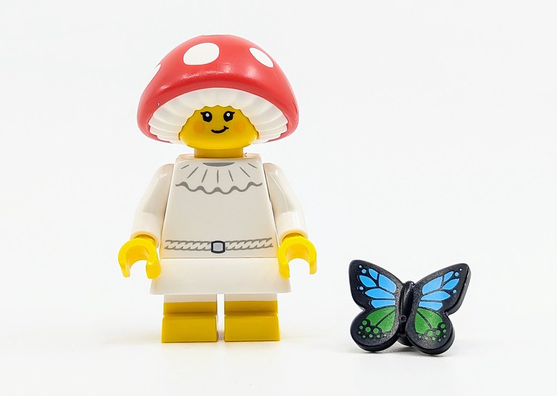 71045 LEGO Minifigures Series 25 Review92619608~2