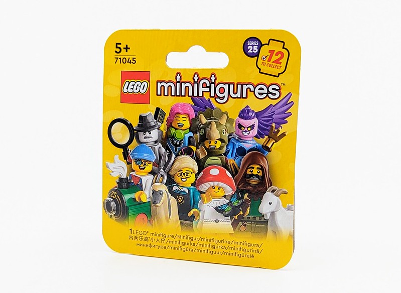 71045 LEGO Minifigures Series 25 Review90725519