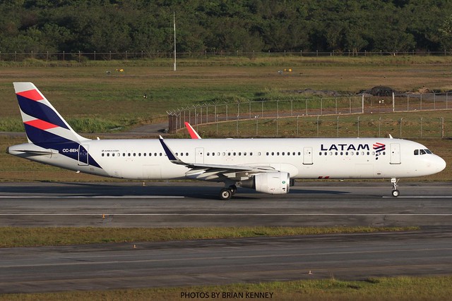 LATAM A321-211