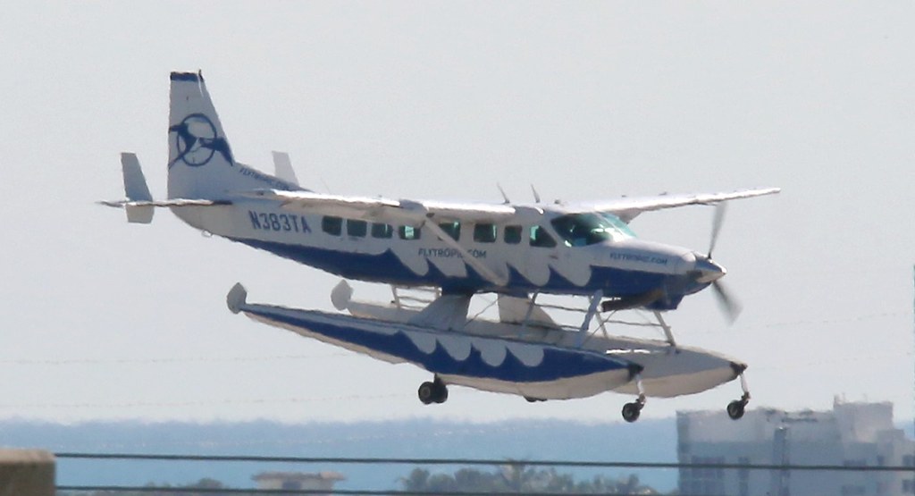 N383TA, Textron Aviation 208B