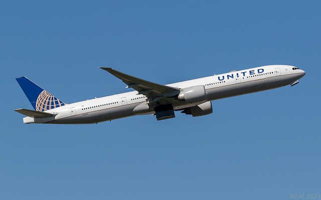 N2136U- Boeing 777-322R- United Airlines - EDDF - UA59 - 20230906
