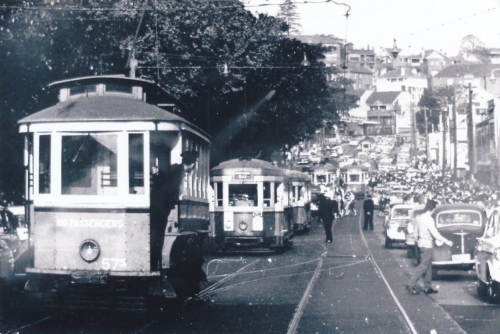 Sydney Trams near Sydney Stadium