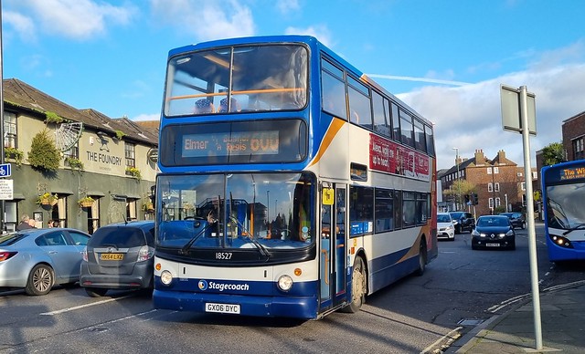 Stagecoach South 18527 (GX06 DYC) Chichester 22/12/23