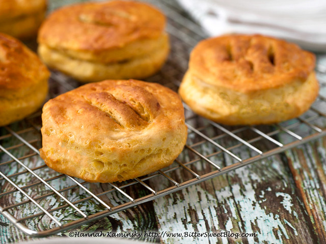 Air Fryer Biscuits and Gravy Pies 1