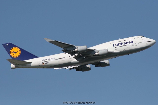 LUFTHANSA 747-430