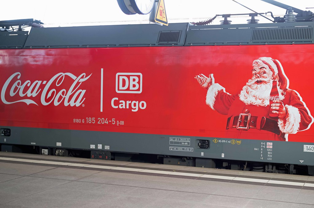 Berlin Südkreuz DB Cargo Coca Cola Weihnachtszug  22.12.2023