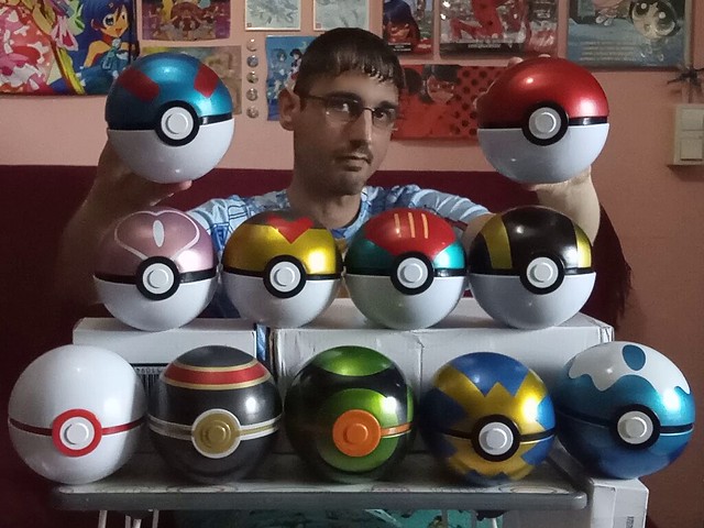 Pokémon - TGC Poké Ball Tins / Latas Poké Bola