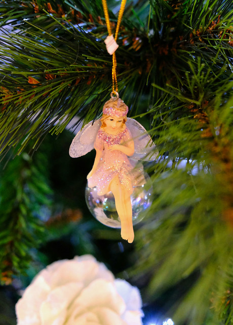The fairy of the Christmas tree