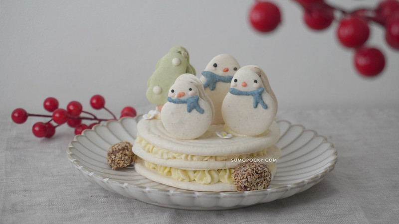 Snowman Macaron Cake Recipe