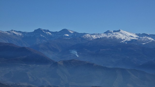 La Alcazaba 3,371m, Mulhacén 3,479m and Pico Veleta 3,398m from Puerto Lobo Sierra Huétor