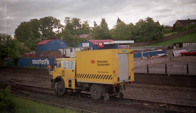 Cement Train Derailment at Cupar 1988  - Bruff RoadRail Truck