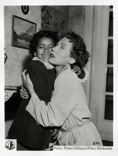 Elfie Fiegert and Carola Höhn in Toxi (1952)